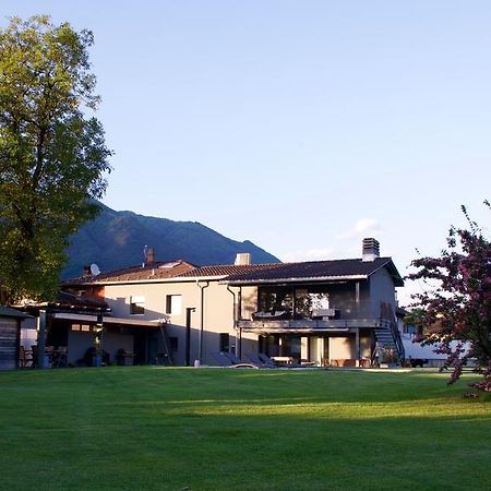 B&B Aura Rossa Quartino Esterno foto