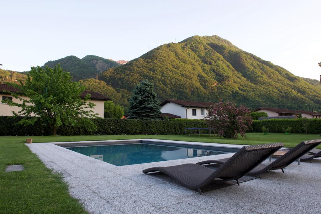 B&B Aura Rossa Quartino Esterno foto